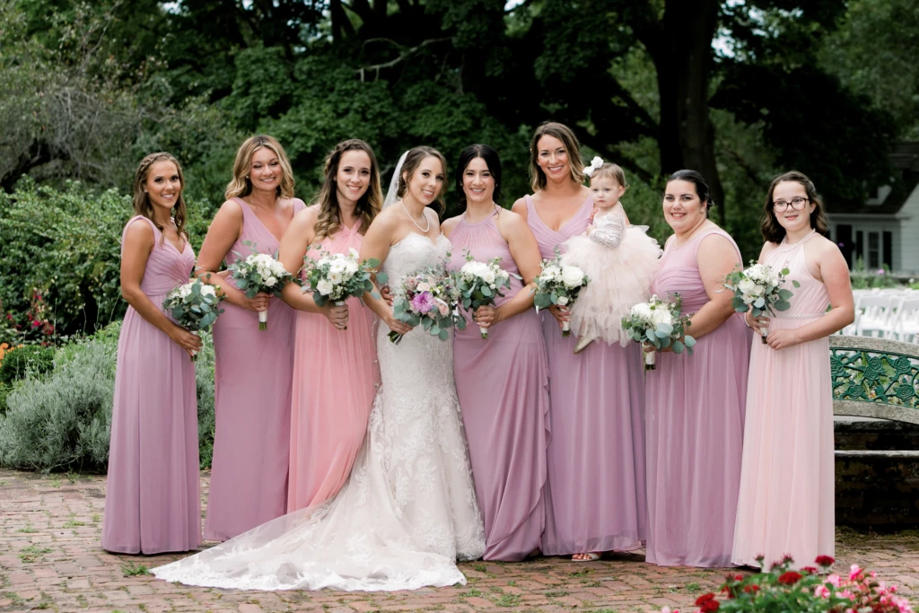 Lauren & Robert: Mount Hope Farm wedding in Bristol, Rhode Island