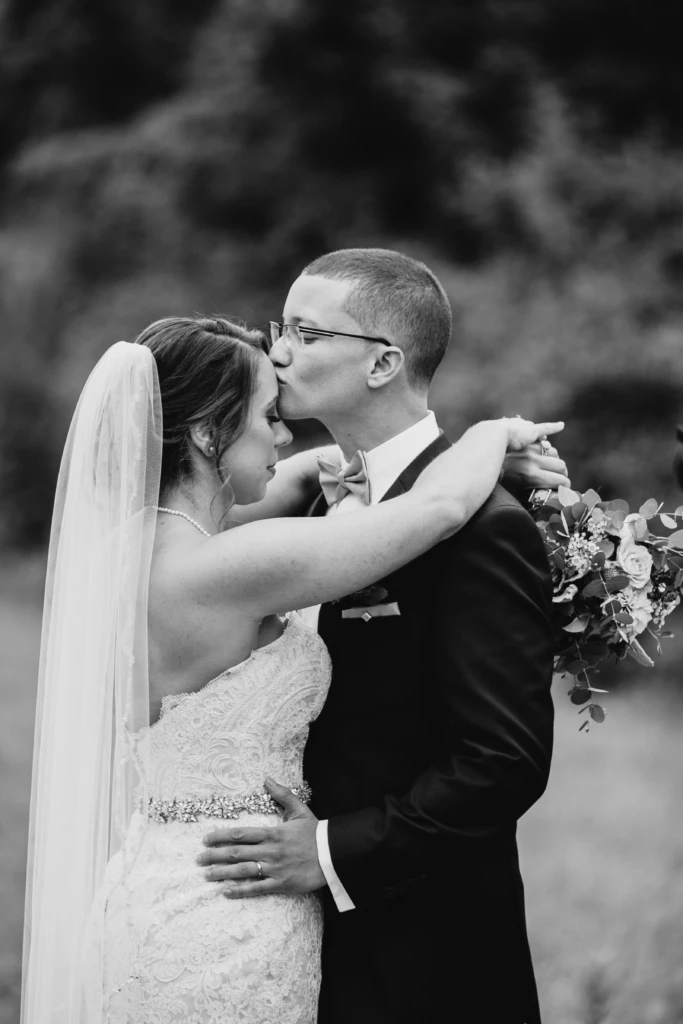 Lauren & Robert: Mount Hope Farm wedding in Bristol, Rhode Island