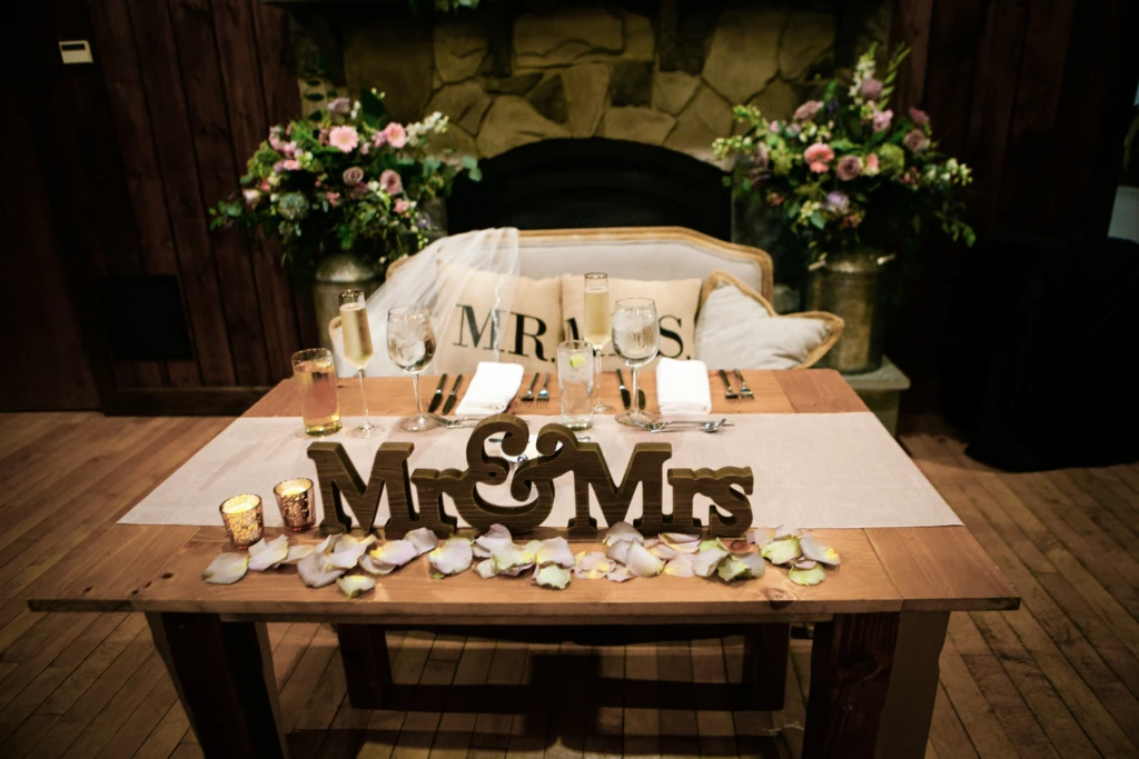 Lauren & Robert: Mount Hope Farm wedding in Bristol, Rhode Island