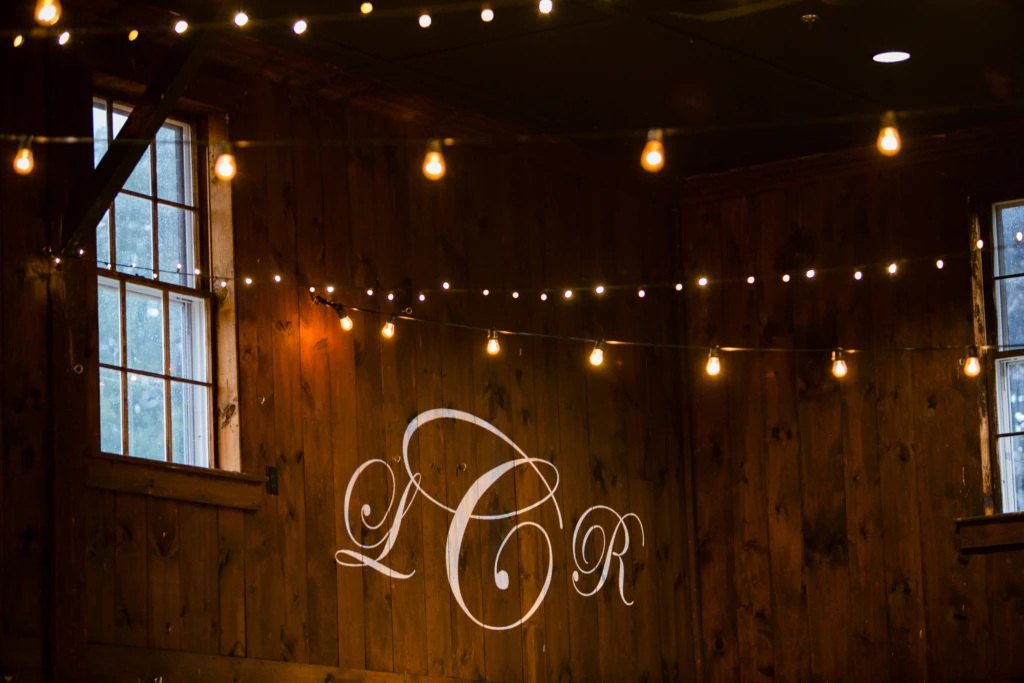 Lauren & Robert: Mount Hope Farm wedding in Bristol, Rhode Island