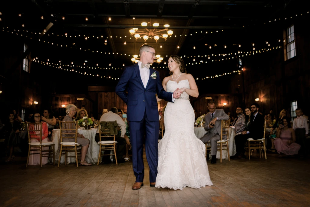 Lauren & Robert: Mount Hope Farm wedding in Bristol, Rhode Island