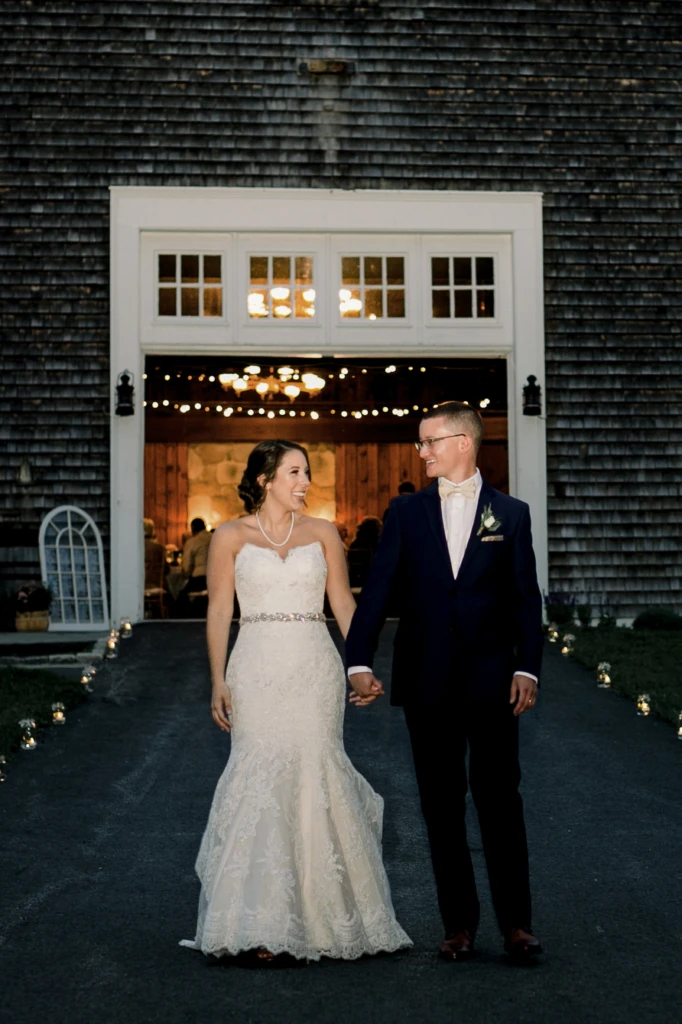 Lauren & Robert: Mount Hope Farm wedding in Bristol, Rhode Island
