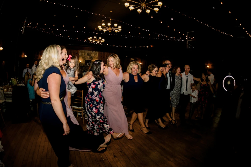 Lauren & Robert: Mount Hope Farm wedding in Bristol, Rhode Island