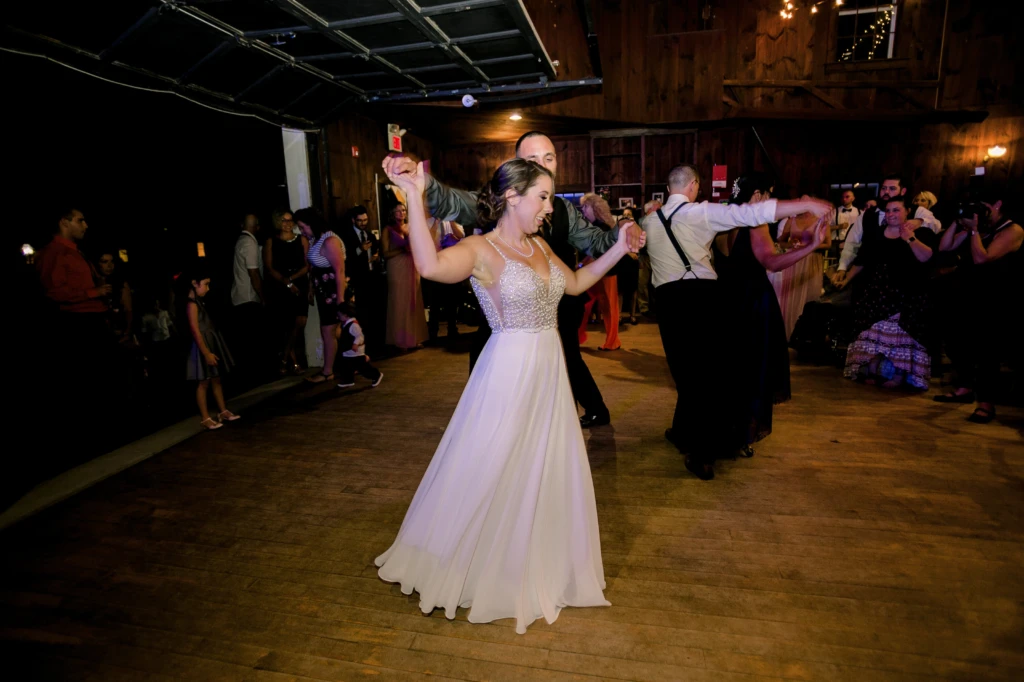Lauren & Robert: Mount Hope Farm wedding in Bristol, Rhode Island