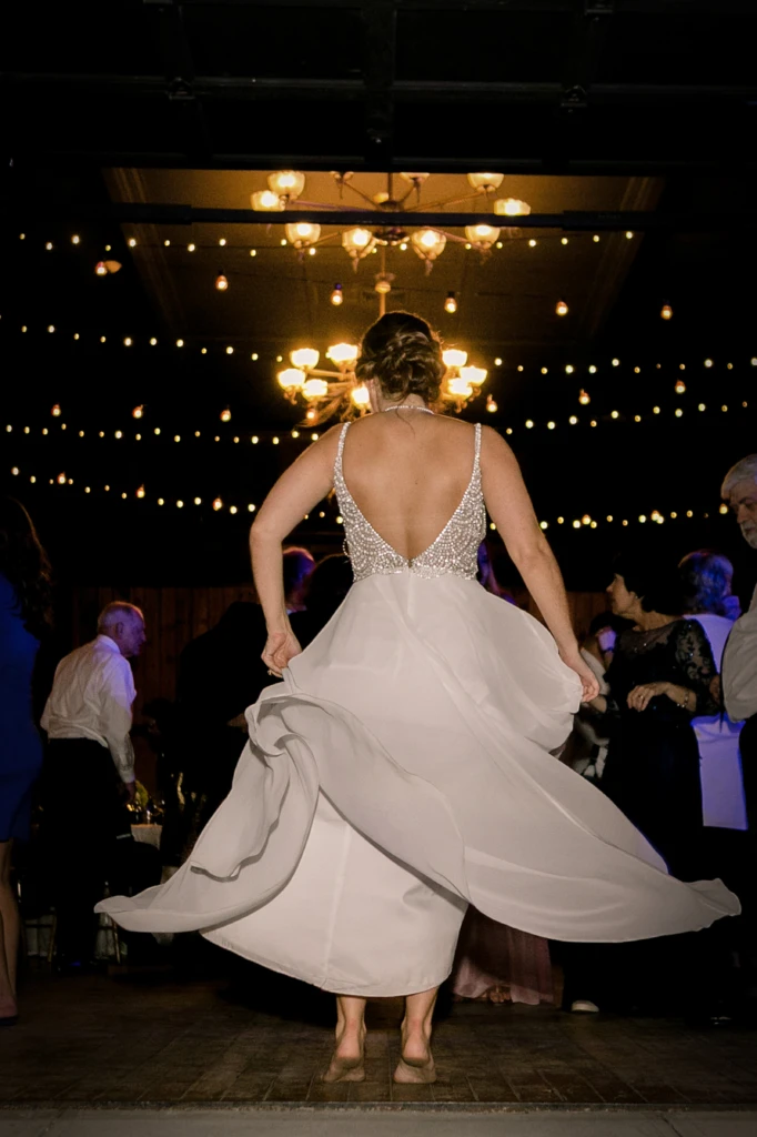 Lauren & Robert: Mount Hope Farm wedding in Bristol, Rhode Island