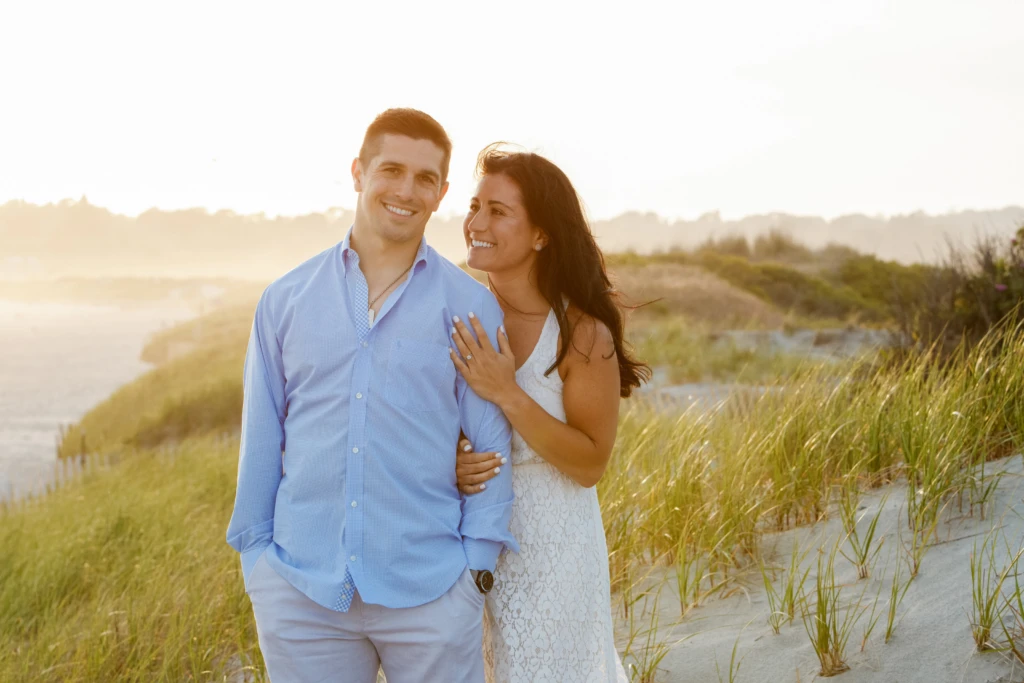 Melissa & Ryan: a warm outdoor session in Newport, Rhode Island