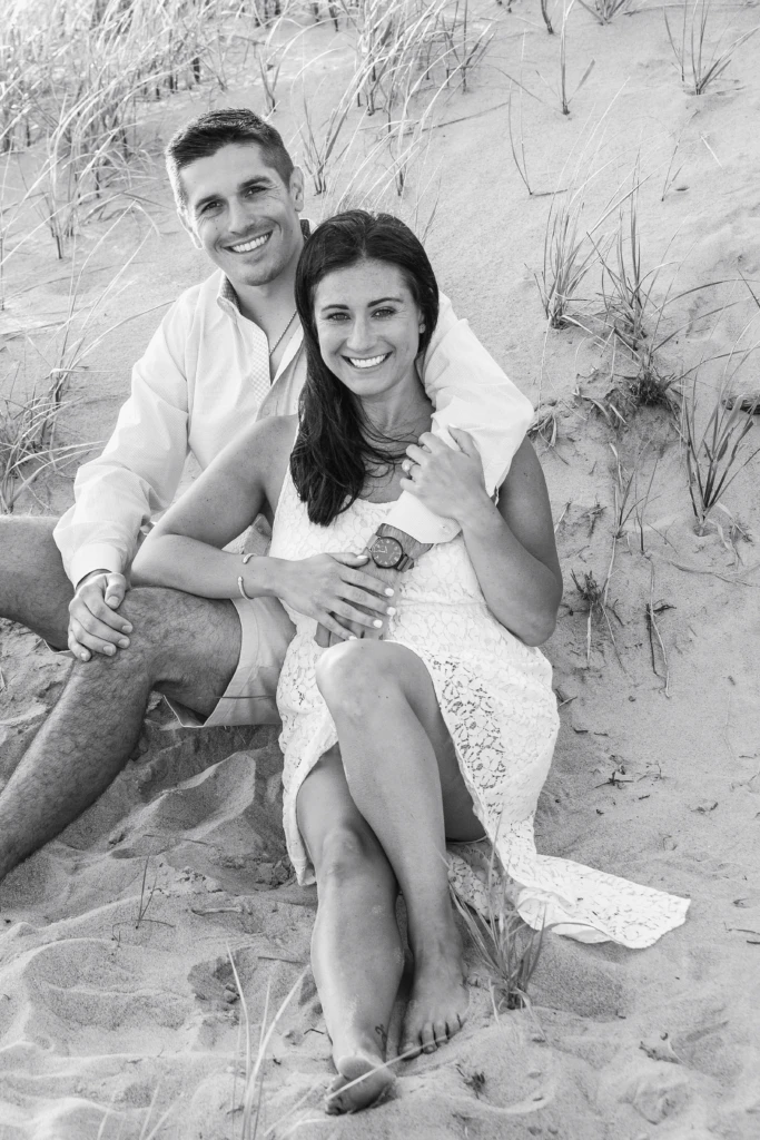 Melissa & Ryan: a warm outdoor session in Newport, Rhode Island