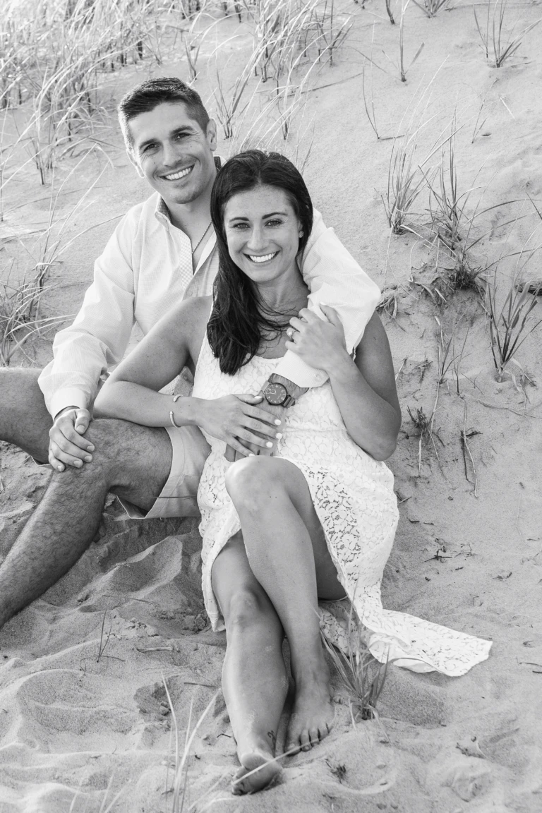 Melissa & Ryan: a warm outdoor session in Newport, Rhode Island