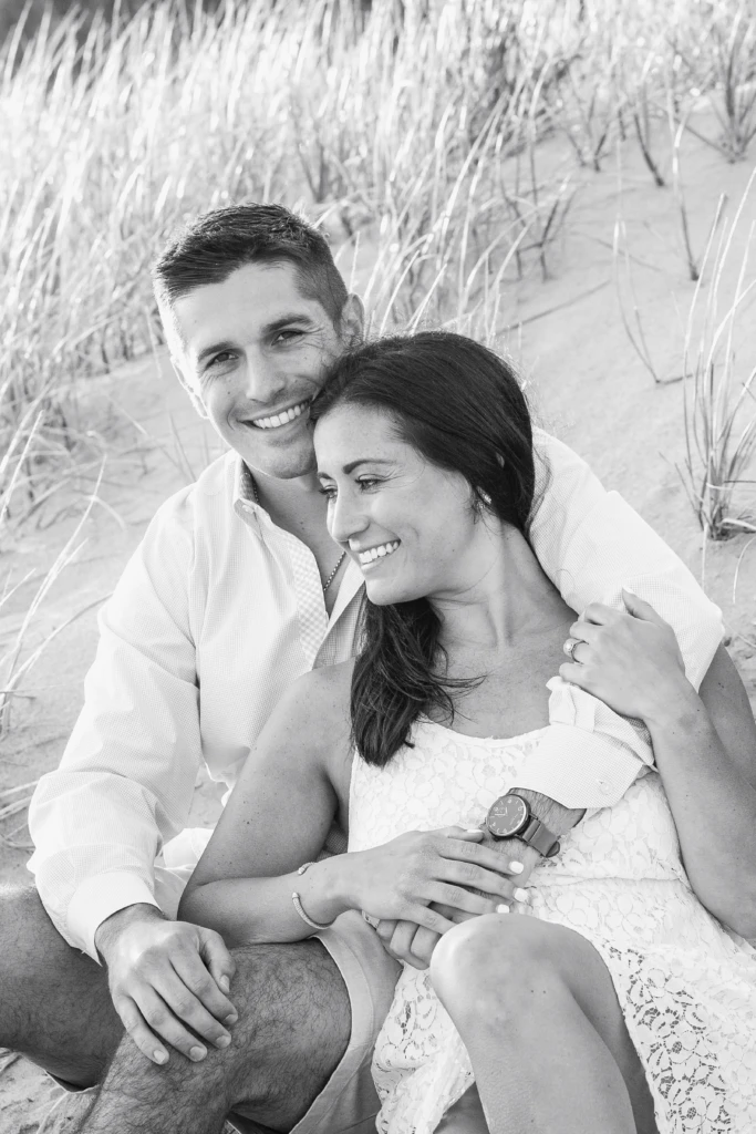Melissa & Ryan: a warm outdoor session in Newport, Rhode Island