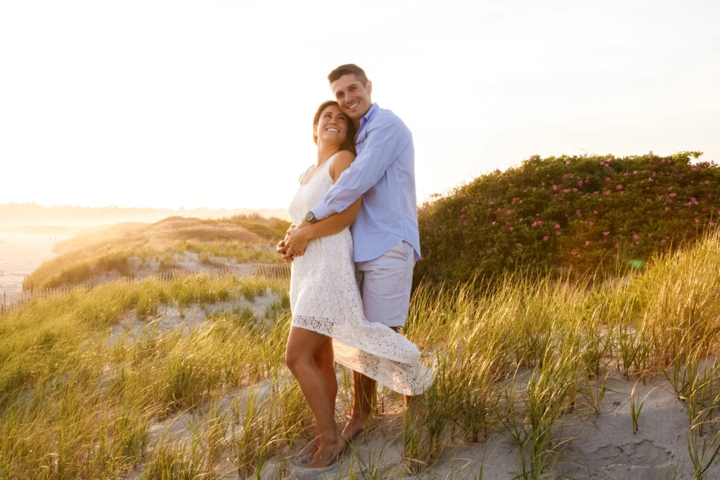 Melissa & Ryan: a warm outdoor session in Newport, Rhode Island