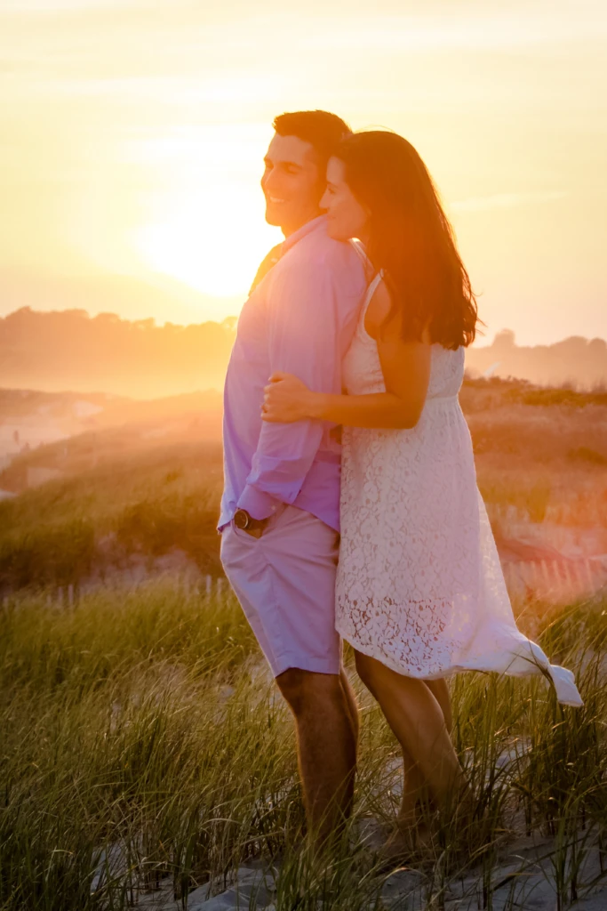 Melissa & Ryan: a warm outdoor session in Newport, Rhode Island