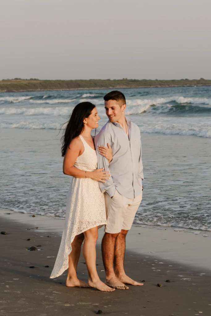 Melissa & Ryan: a warm outdoor session in Newport, Rhode Island