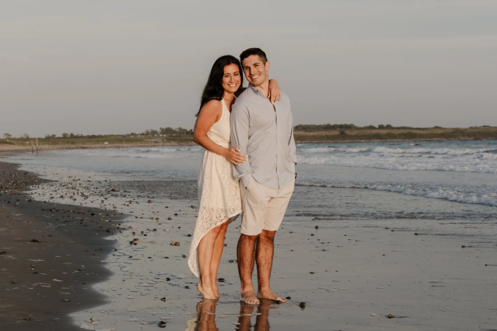 Melissa & Ryan: a warm outdoor session in Newport, Rhode Island