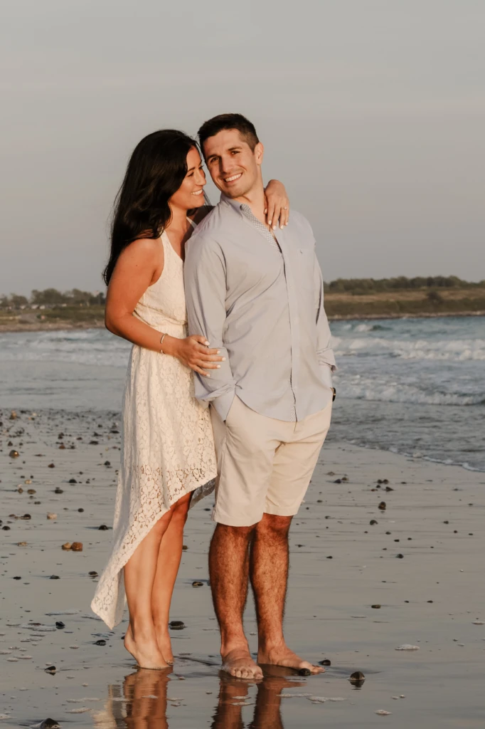 Melissa & Ryan: a warm outdoor session in Newport, Rhode Island