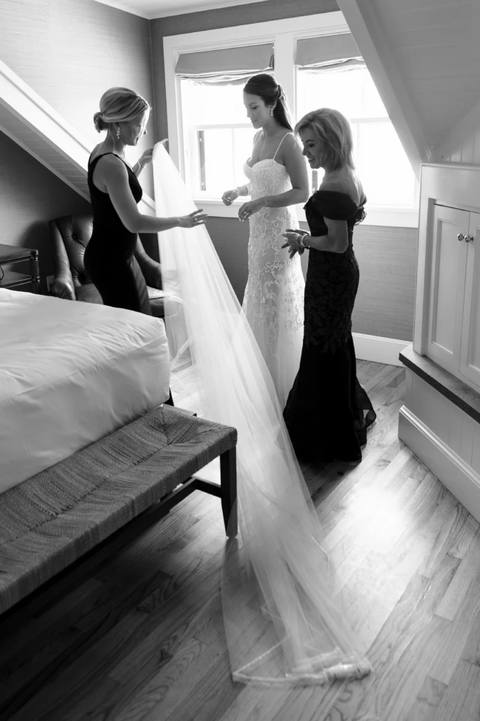 Sydni & Edmond: Castle Hill wedding in Newport, Rhode Island