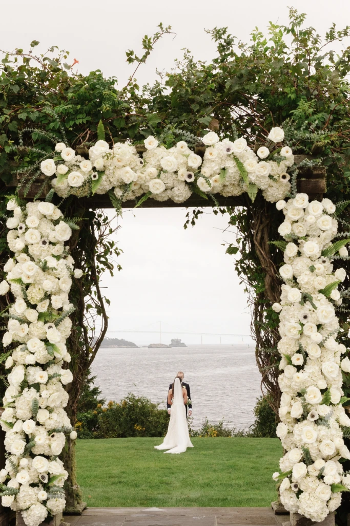 Sydni & Edmond: Castle Hill wedding in Newport, Rhode Island