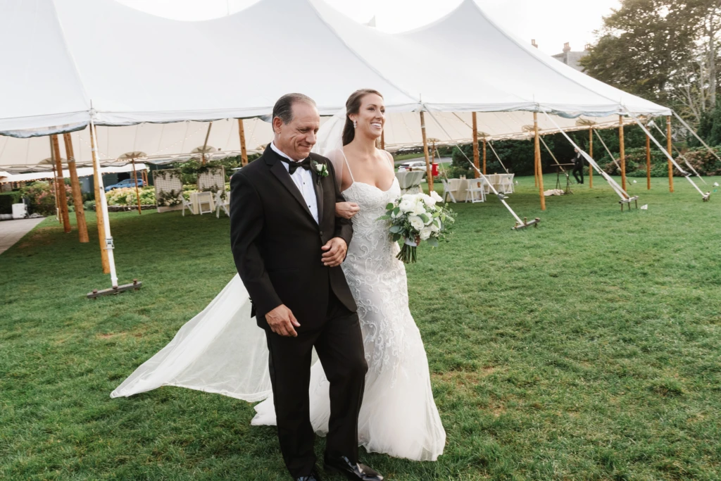 Sydni & Edmond: Castle Hill wedding in Newport, Rhode Island