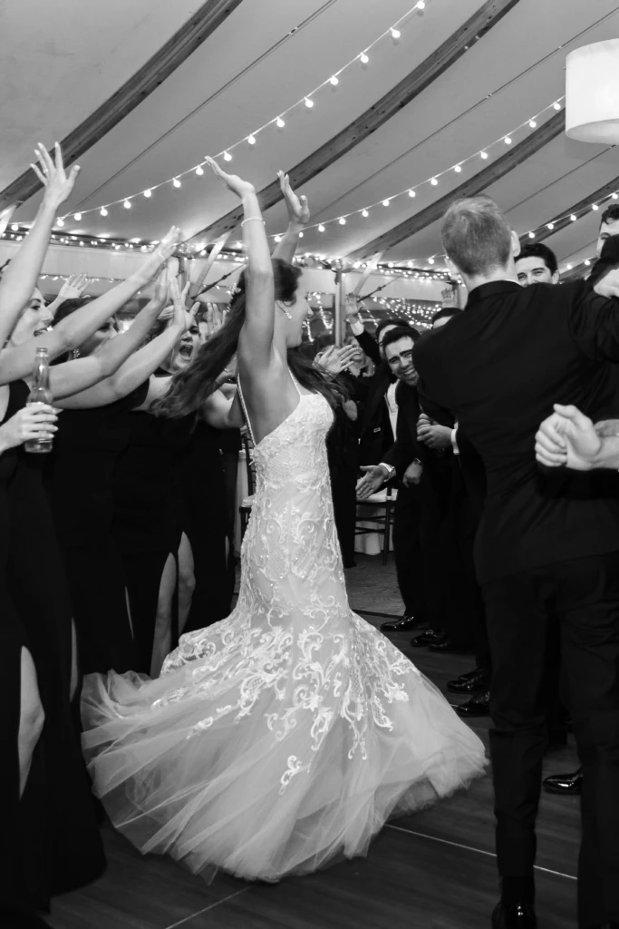 Sydni & Edmond: Castle Hill wedding in Newport, Rhode Island
