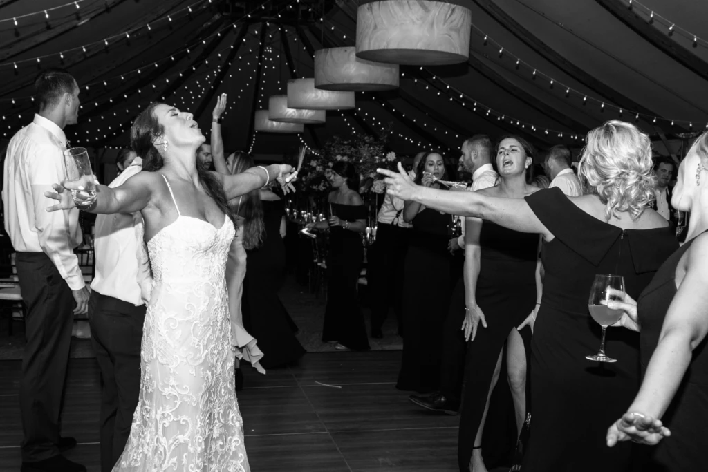 Sydni & Edmond: Castle Hill wedding in Newport, Rhode Island