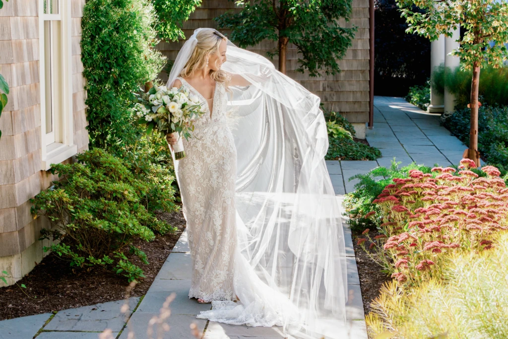 Tayla & Kristopher: Blithewold Mansion wedding in Bristol, Rhode Island