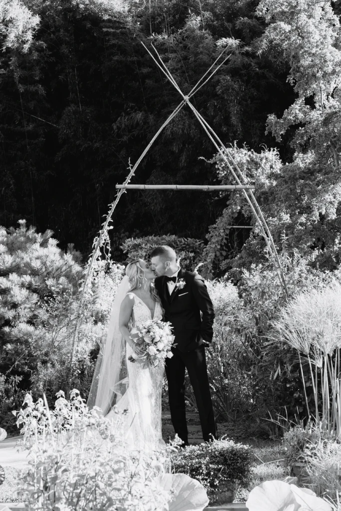 Tayla & Kristopher: Blithewold Mansion wedding in Bristol, Rhode Island