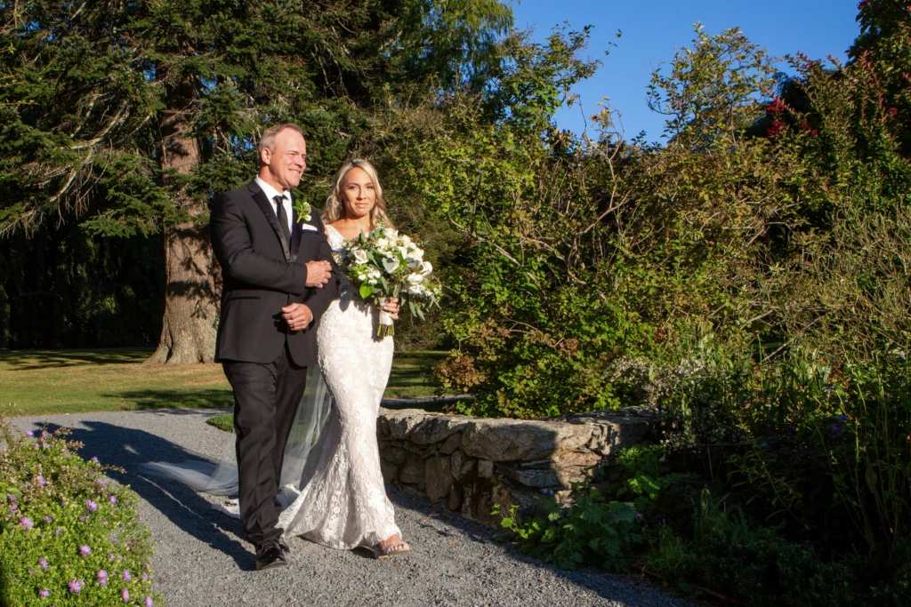 Tayla & Kristopher: Blithewold Mansion wedding in Bristol, Rhode Island