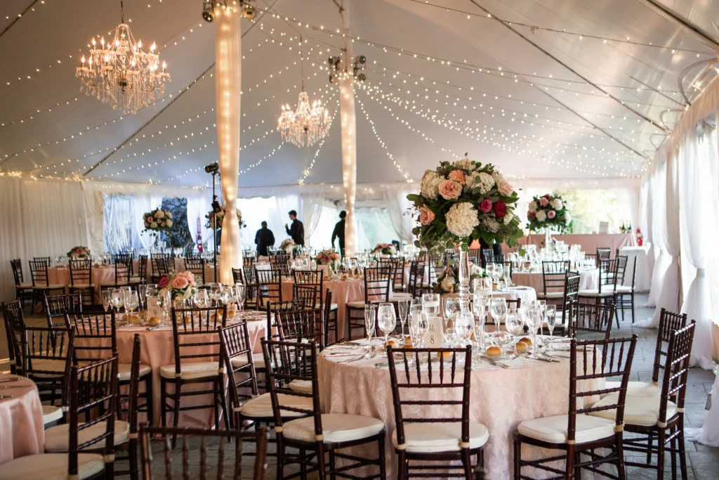 Tayla & Kristopher: Blithewold Mansion wedding in Bristol, Rhode Island