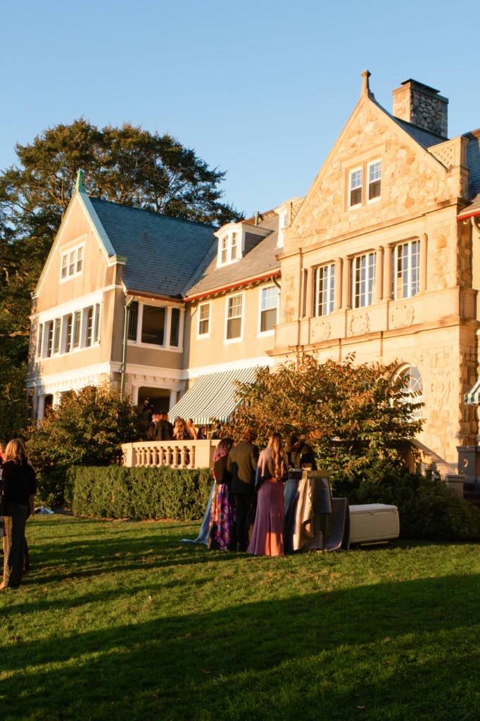 Tayla & Kristopher: Blithewold Mansion wedding in Bristol, Rhode Island