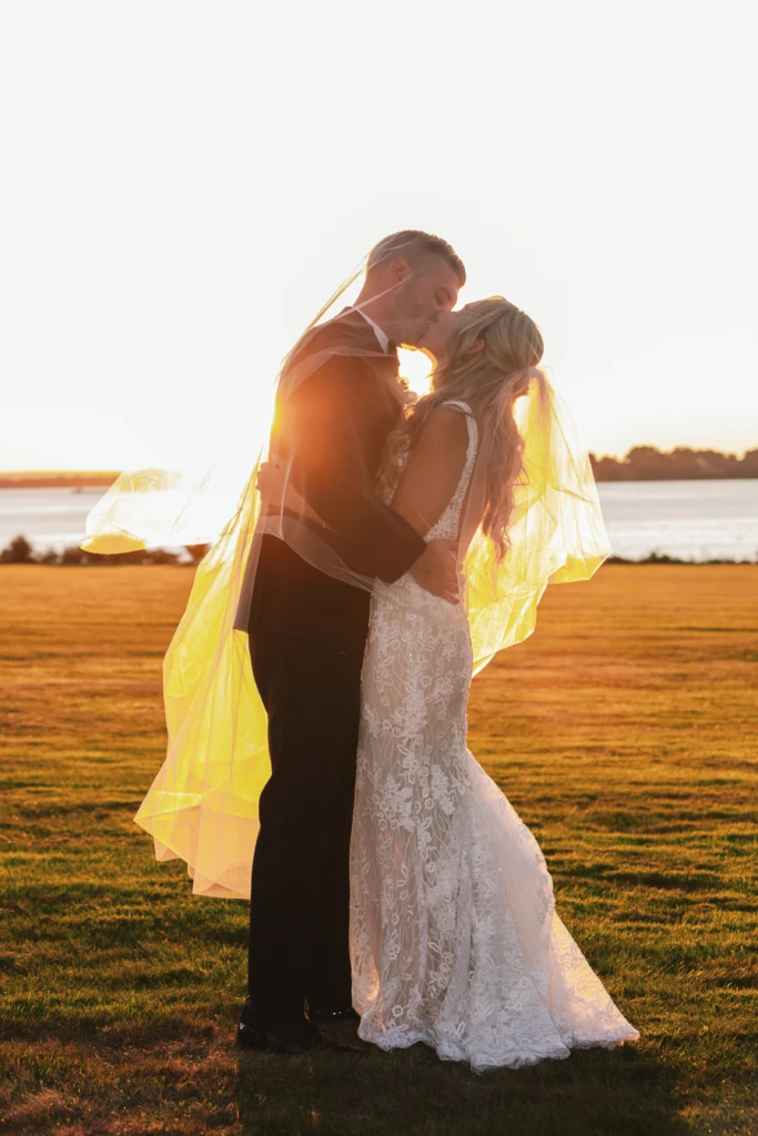 Tayla & Kristopher: Blithewold Mansion wedding in Bristol, Rhode Island