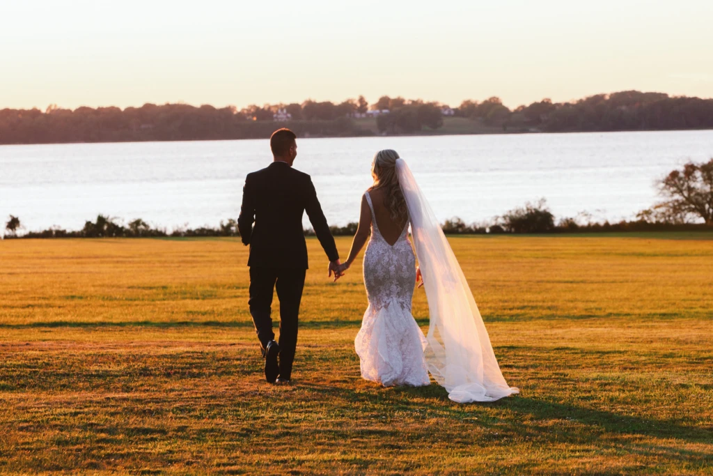 Tayla & Kristopher: Blithewold Mansion wedding in Bristol, Rhode Island