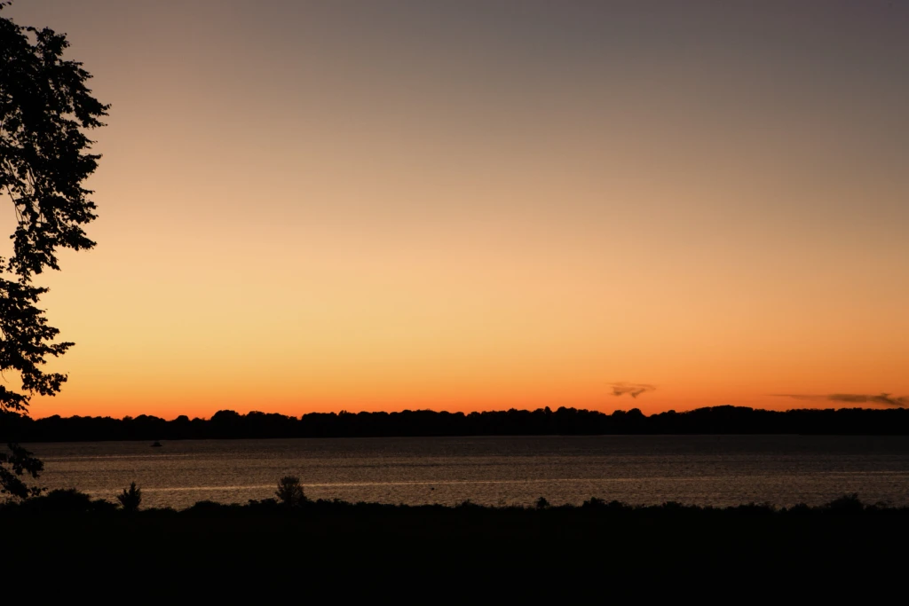 Tayla & Kristopher: Blithewold Mansion wedding in Bristol, Rhode Island