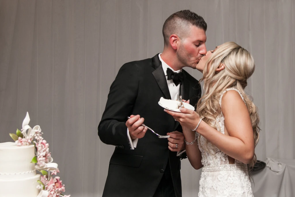 Tayla & Kristopher: Blithewold Mansion wedding in Bristol, Rhode Island
