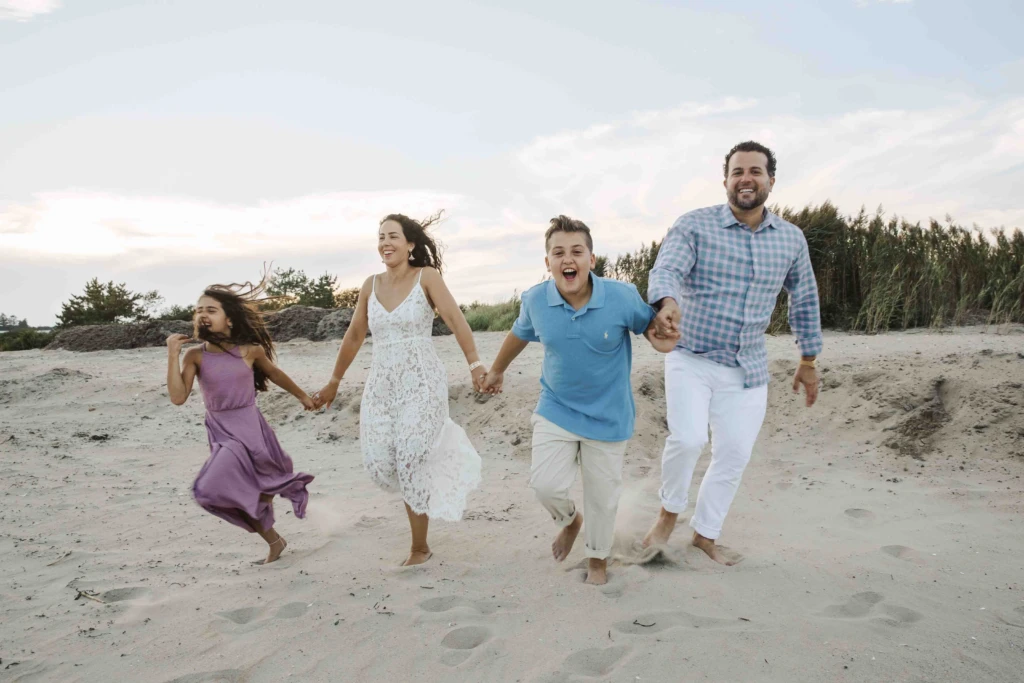 The George Family: a family session at the beach