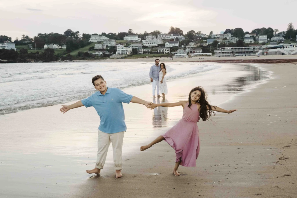 The George Family: a family session at the beach